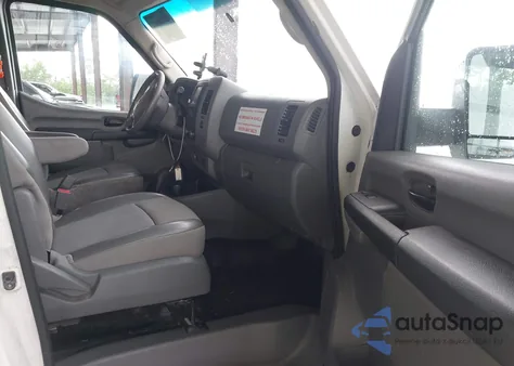 2019 Nissan Nv Cargo Nv2500 Hd S V6 from USA, damaged, VIN 1N6BF0KY8KN806908